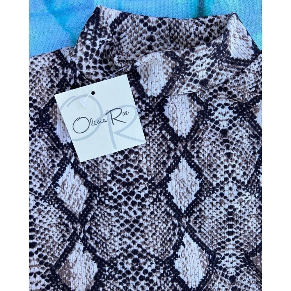 𝅺OLIVIA Rae snakeskin print long sleeve shirt size small jrs - Picture 3 of 5